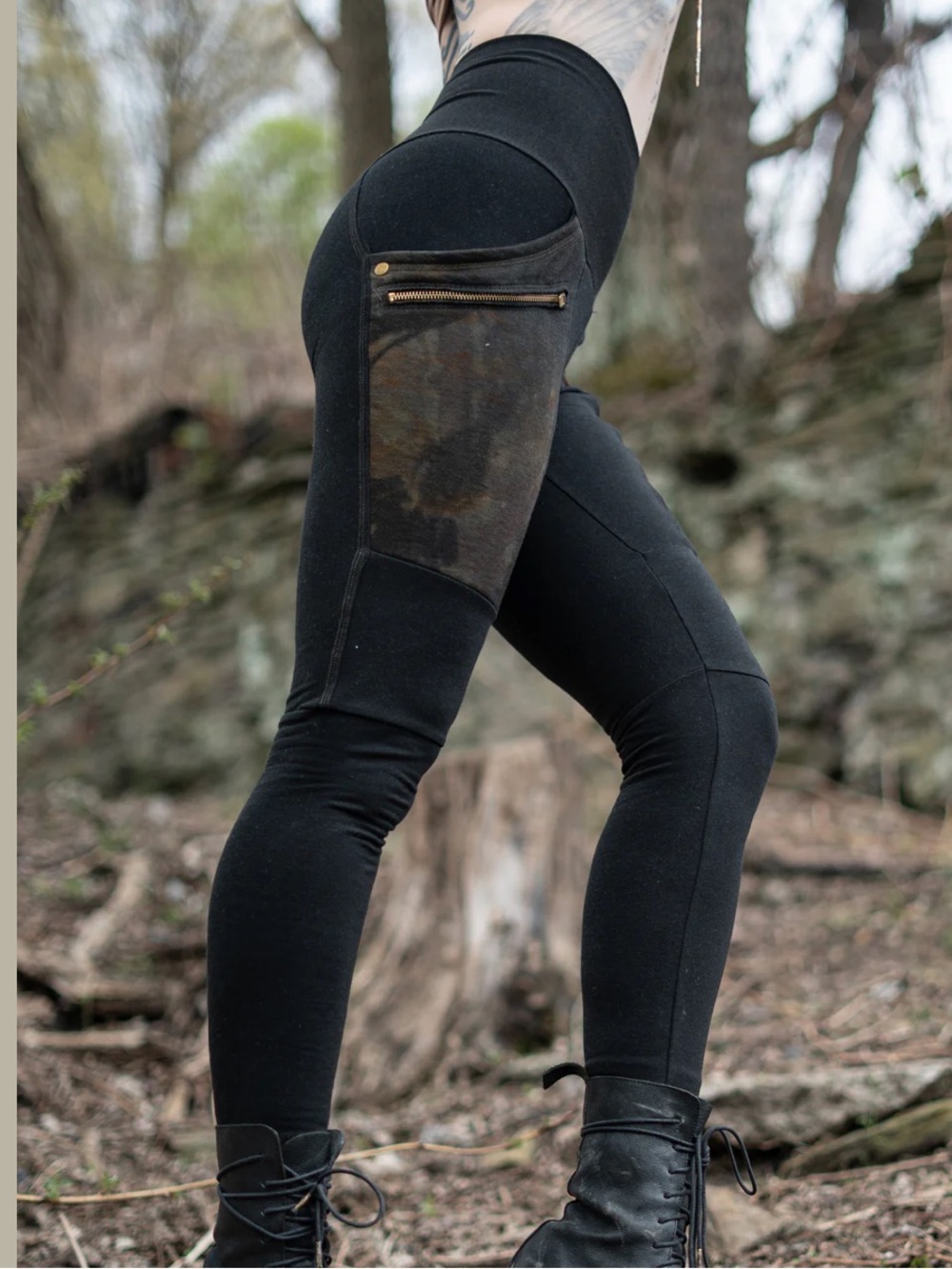 Crossfox Pocket Leggings with Zip Detail